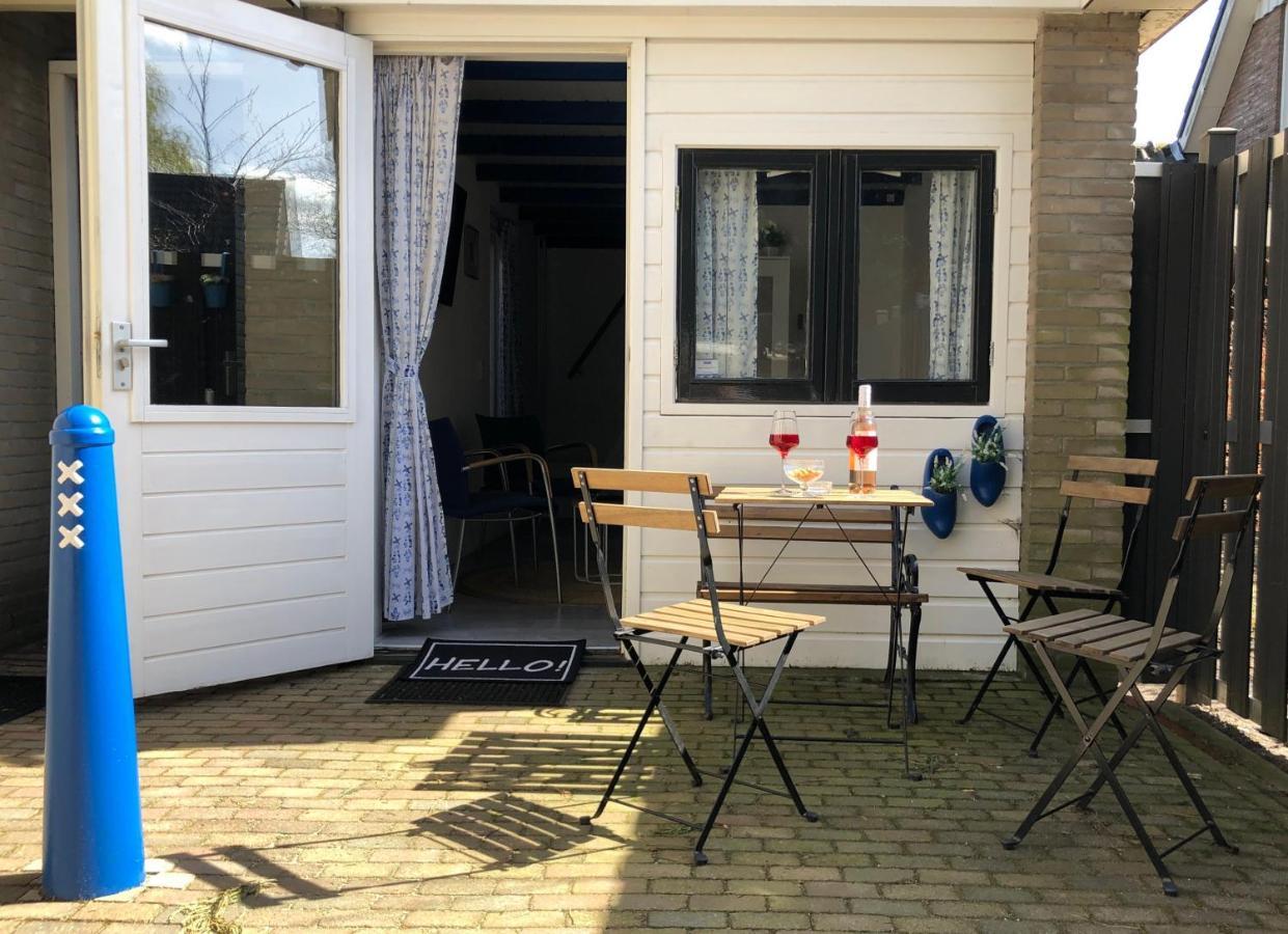 Bed and Breakfast Little House In Ámsterdam Exterior foto